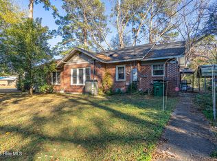 402 E 2nd Ave, Chadbourn, NC 28431