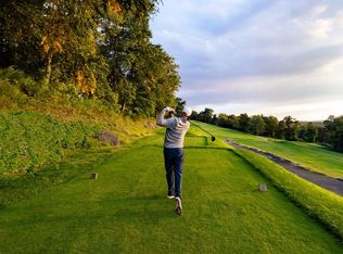 570 Bedford Road #6-1C, Armonk, NY 10504