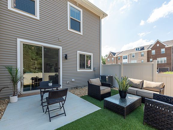 4th image of 12111 Fielding Pl #12117