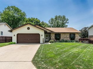 502 Paul Dr, Waterloo, IL 62298