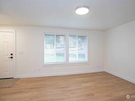 3rd image of 6232 S Gove Street