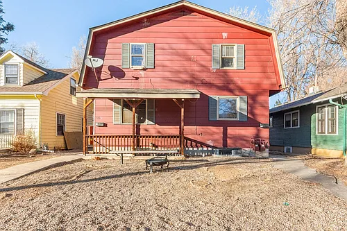 810 W Laurel St Photo 1