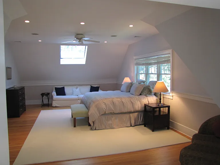 Fairmont Ave — Photo 11