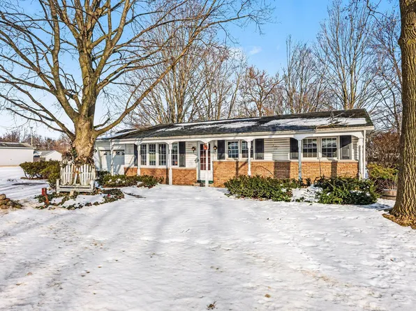 718 S Douglas Ave, Three Rivers, MI 49093