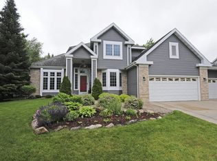 407 Augusta Dr, Waunakee, WI 53597