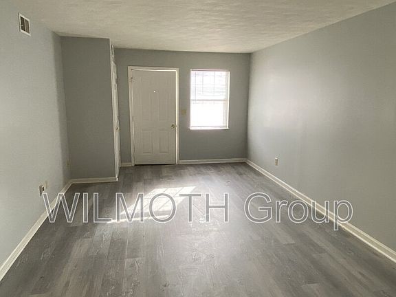 3rd image of 1329 Millerwood Dr