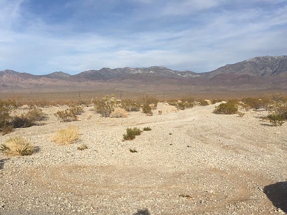 2nd image of 2901 Morongo Dr