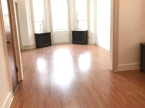 8510 88th Ave, Woodhaven, NY 11421