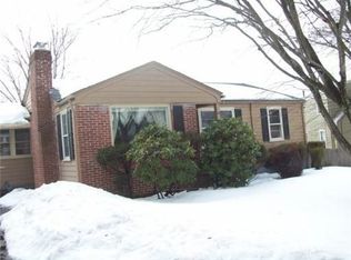 192 Brayton Ave, Cranston, RI 02920