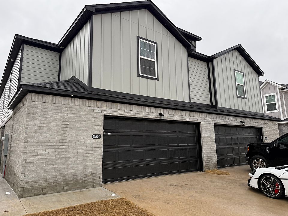 1st image of 1026 S Benchmark Ln #1