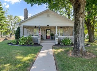 765 Moorman Ln, Bowling Green, KY 42101