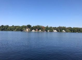 245 Walnut Rd, Wrentham, MA 02093