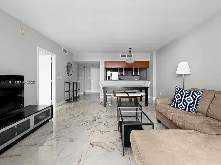 1800 N Bayshore Dr #1806 — Photo 18