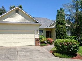 1233 Frogs Leap Ln, Eugene, OR 97404