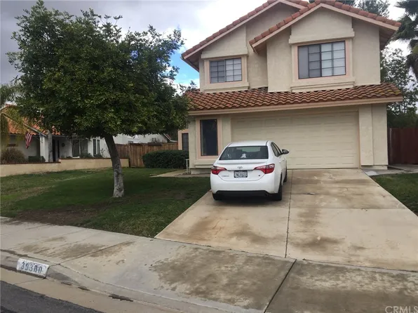 39300 Medina Ct, Murrieta, CA 92562