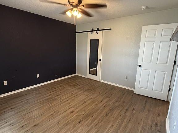 5th image of 484 Cordova Ter