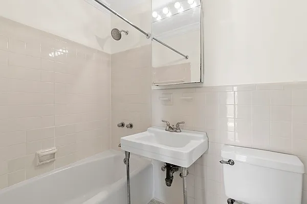 Rented by Corcoran | media 6