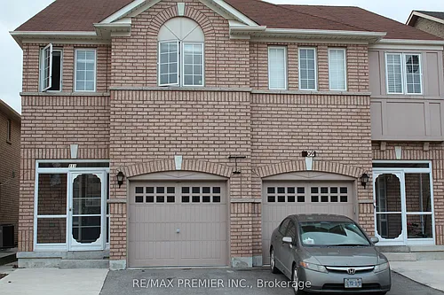 111 Crystalview Cres #MAIN FL Photo 1