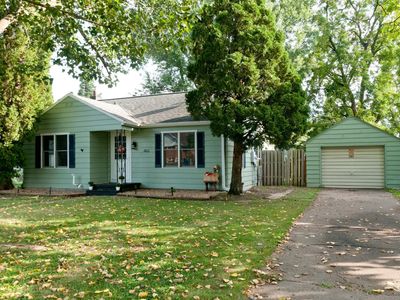 402 Wisconsin Ave, Cameron, WI, 54822