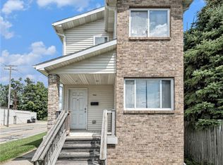 942 W Elm Ave, Monroe, MI 48162