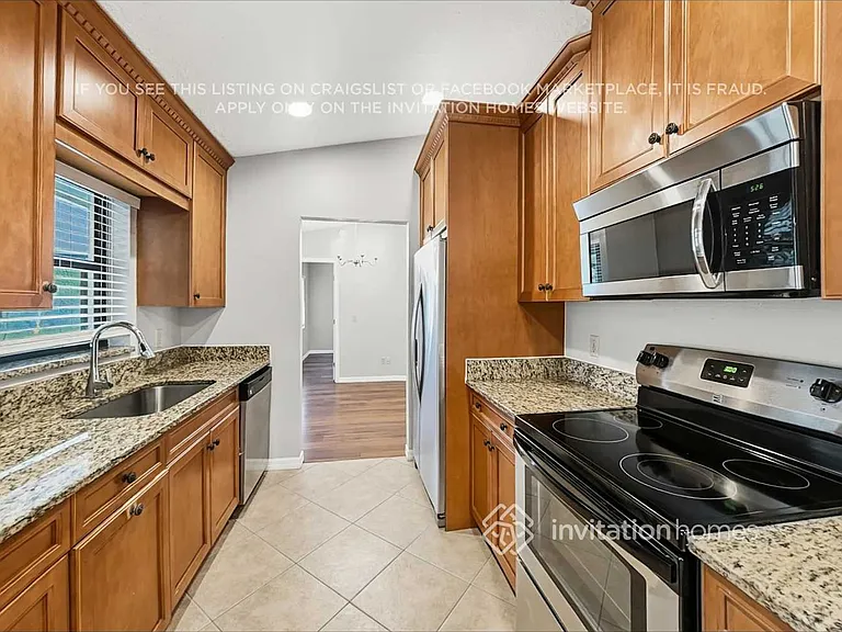 1009 Dishman Loop — Photo 8