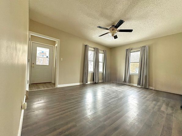 815 Main St S #815, Hutchinson, MN 55350 – 3-bedroom rental in Hutchinson