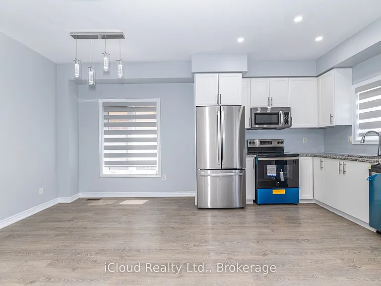 113 Echovalley Dr — Photo 12