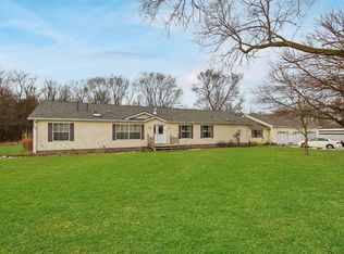 489 E Furness Rd, Michigan City, IN 46360