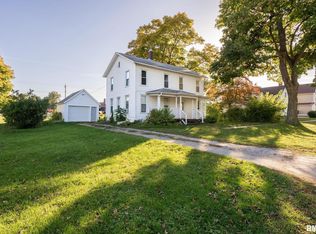 210 W Edgington St, Reynolds, IL 61279