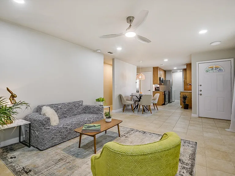 4902 Duval Rd #H1 — Photo 5