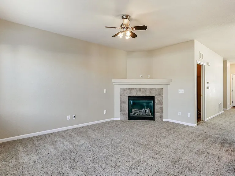 2208 Gilpin Ave — Photo 14