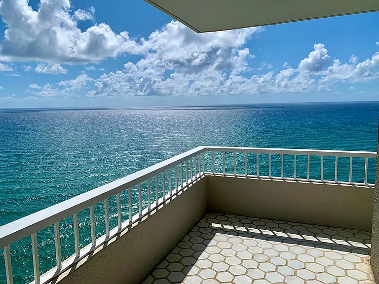 5540 N Ocean Dr #Penthouse A — Photo 35