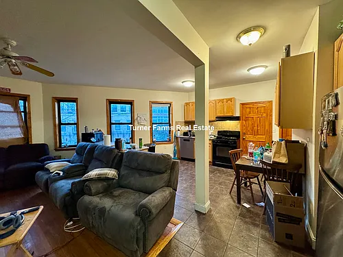 47 Orkney Rd #2A Photo 1