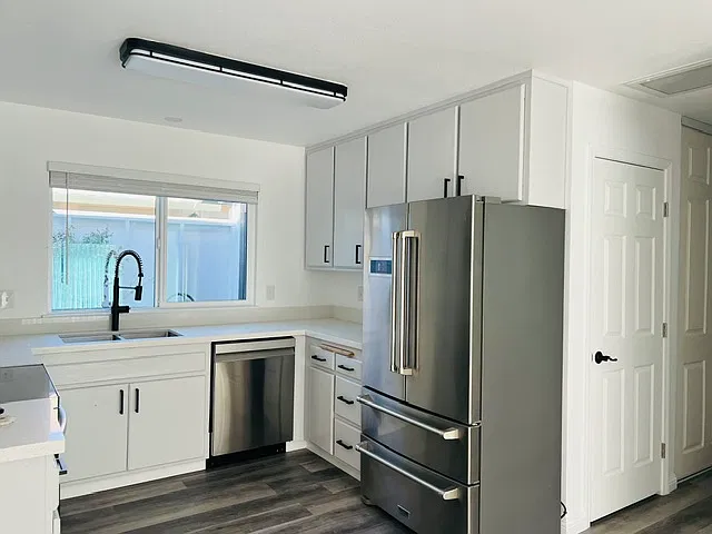 3 bed, 1250 sqft, $3,150 — Photo 3