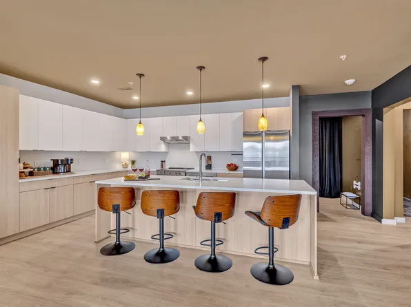 635 7th Ave S #211, Nashville, TN 37203