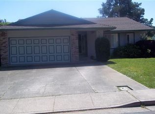 419 Cement Hill Rd, Fairfield, CA 94533