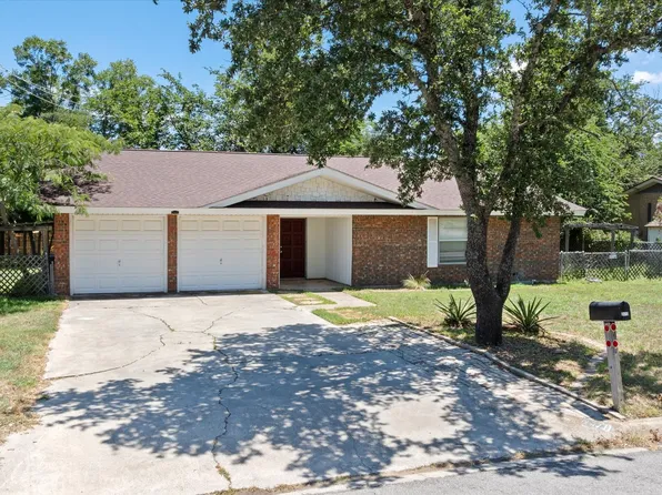 2470 Phelps St, Stephenville, TX 76401