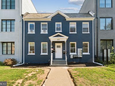 221 20th St NE, Washington, DC, 20002