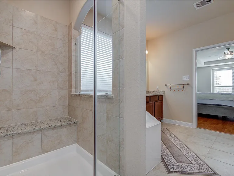12902 Oak Falls Dr — Photo 27