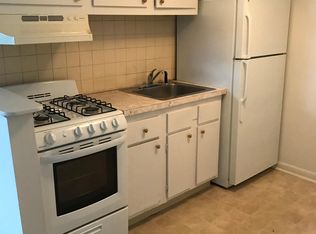 124 Vernon St APT 5, Worcester, MA 01610