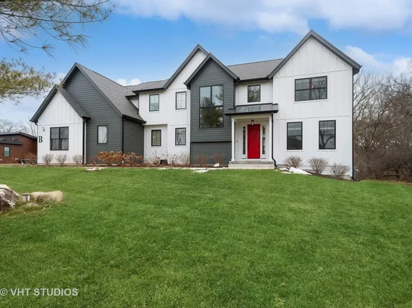 26059 W Brandt Rd, Barrington, IL 60010