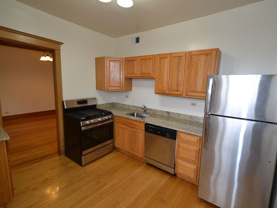 1st image of 4844 N Bell Ave #3