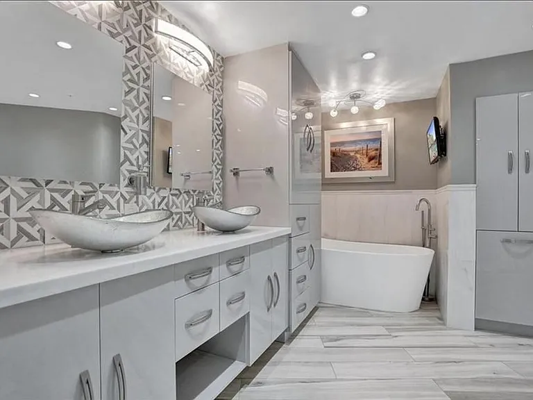 3020 NE 32nd Ave #1512 — Photo 9