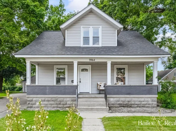 3964 Prairie St SW, Grandville, MI 49418