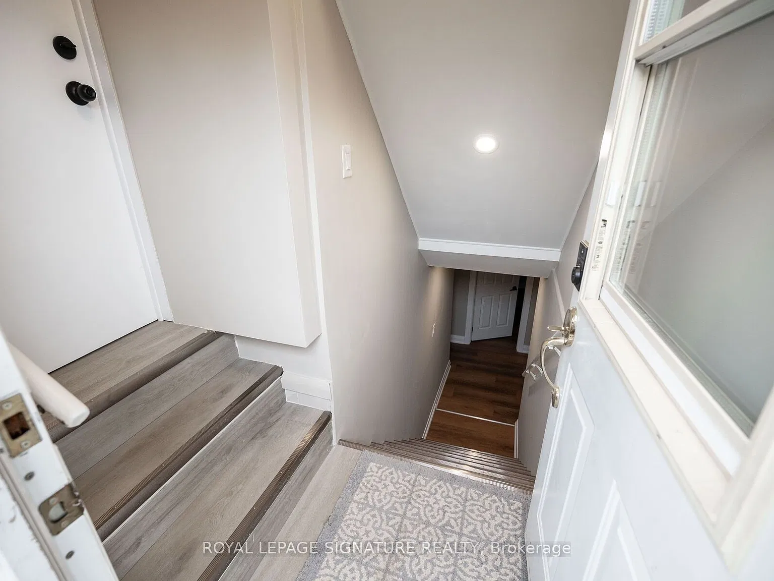 2 bed, $2,000 — Photo 2