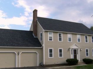 3 Schofield Rd, Hopkinton, MA 01748