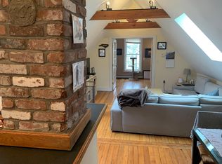 27 Young St #2, Newport, RI 02840