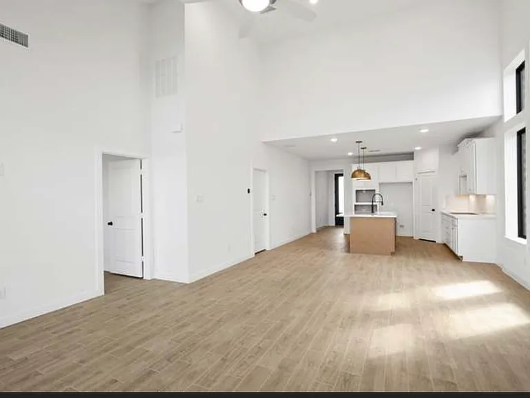 21506 Sand Fringepod Way — Photo 3