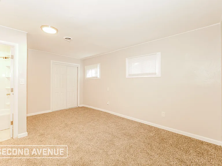 7240 Agnes Ave — Photo 9