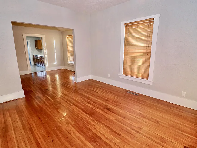 334 Clark Ave — Photo 3